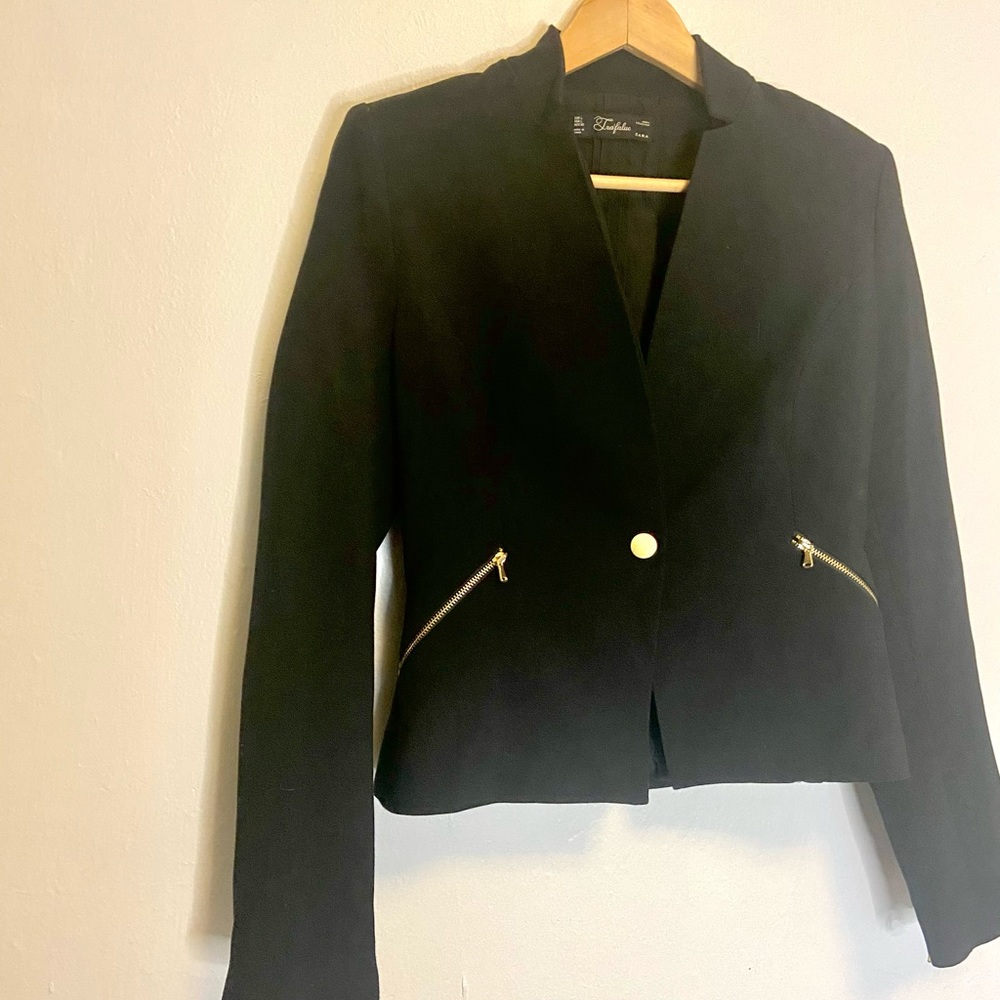Sharp Zara blazer.